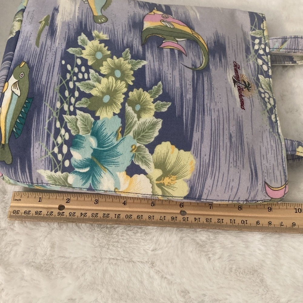 Tommy Bahama Fish Tote Bag - Picture 12 of 14